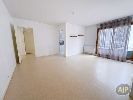 à louer appartement 55 42 m² – 885 € |nantes