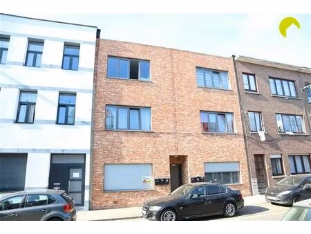 appartement te huur in wilrijk met 1 slaapkamer