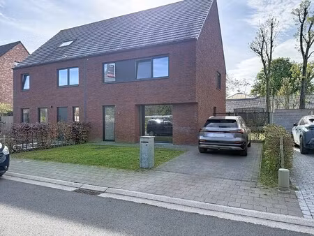 huis te huur in deinze met 3 slaapkamers