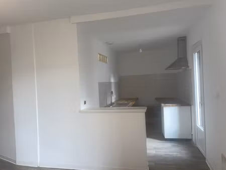 location appartement 3 pièces ganges 34190