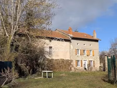 vente maison 5 pièces 132 m² à saint-pierre-du-champ (43810)  149 900 €
