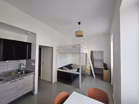 location appartement 1 pièce meublé 21m² chambery 73000