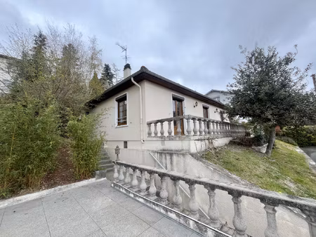 location maison 4 pièces 80m² perignat les sarlieve 63170