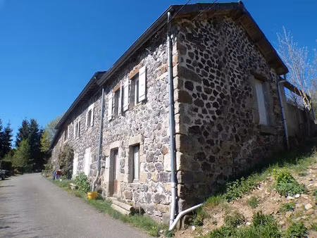 vente maison 6 pièces 132.55 m² à saint-julien-boutières (07310)  175 000 €