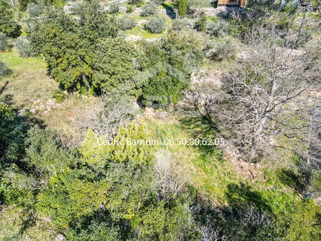 achat terrain 925m²