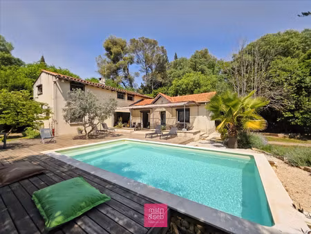 vente maison 6 pièces 157 m² nîmes (30000)