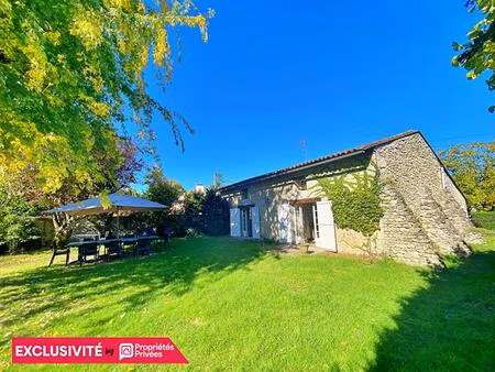 maison saint paul 6 pièce(s) 122 5 m2 piscine et jardin 3000 m2