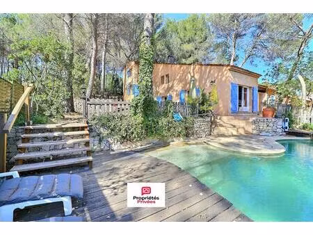 maison ventabren 9 pièces 205 m2 - piscine  double garage sur terrain de 2020 m2