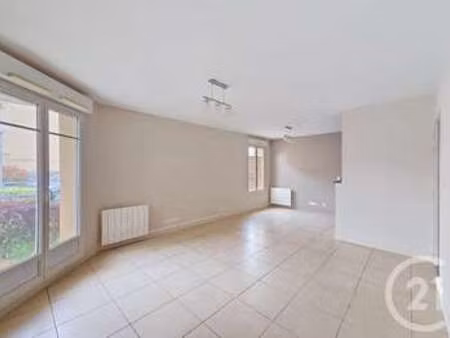vente appartement 3 pièces à douvres-la-délivrande (14440) : à vendre 3 pièces / 62m² douv