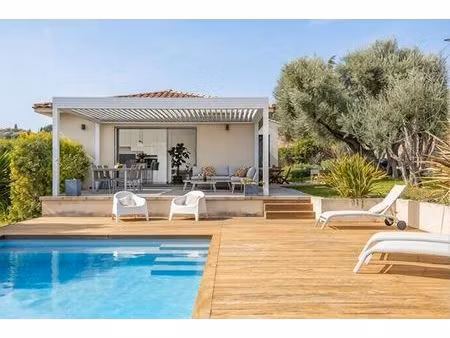 villa de luxe de 5 chambres en vente ollioules  provence-alpes-côte d'azur