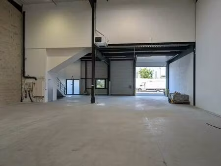 location local d’activités groslay 95410 130m² à 500m²