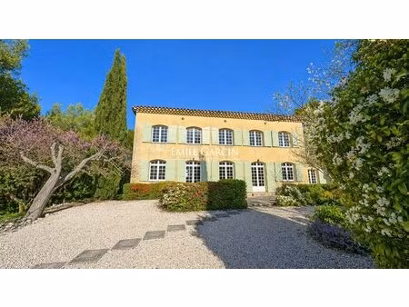 a vendre - bastide provençale - a saint-marc-jaumegarde