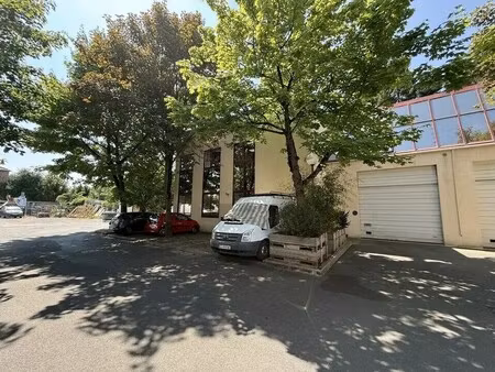 vente local d’activités saint-denis 93200 26m² à 224m²