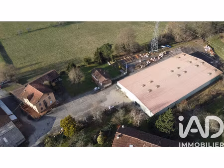 vente divers 17 pièces 2554 m² mane (31260)