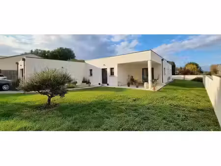 vente maison 5 pièces 126 m² à puymoyen (16400)  398 000 €