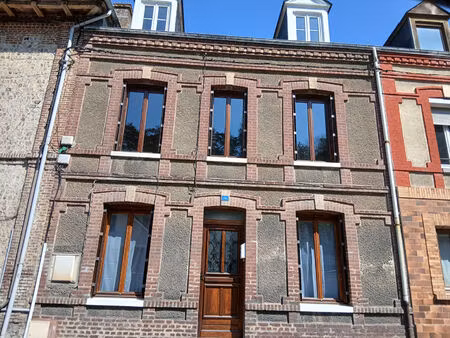 location maison 5 pièces 72m²