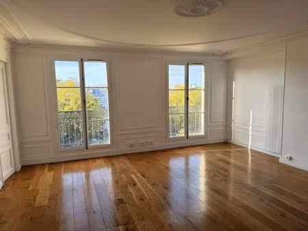 location bureaux 180 m² à 510 m²