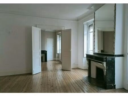 location bureaux 120 m² à 288 m²