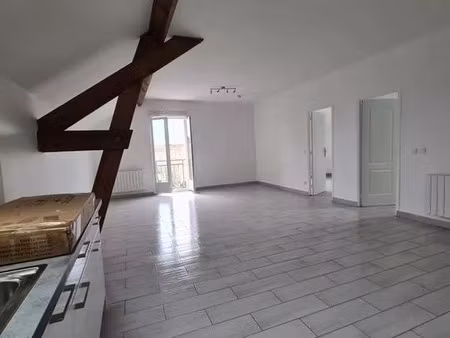 location appartement 3 pièces 84 m² à bondy (93140)