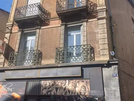 vente immeuble 150 m² thiers (63300)
