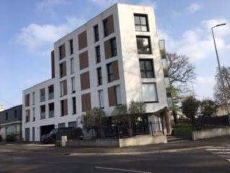 location appartement 2 pièces à saint-herblain nord-sillon-thébaudières (44800) : à louer 