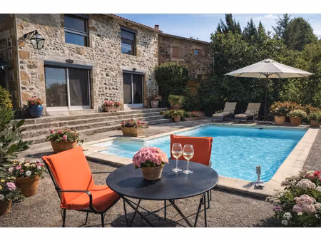 vente appartement 8 pièces 211 m² à saint-maurice (63270)  439 000 €