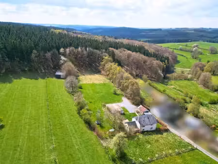 option: propriété au cœur de la nature avec un grand terrain