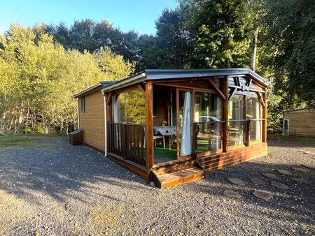 égliseneuve-d’entraiguesmobil-home 30 m2 environ sur 296m2 de terrain
