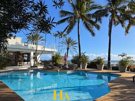 saint gilles les bains magnifique villa avec deux studios indépendants - dans un secteur..