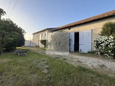 mas avec gîte et piscine.