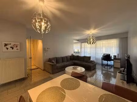 appartement 2 chambres avec terrasse au centre de gb