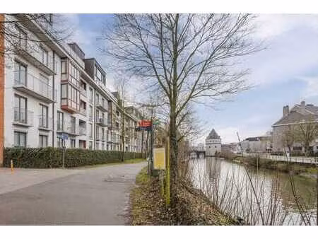 appartement unique avec vue sur la lys à courtrai