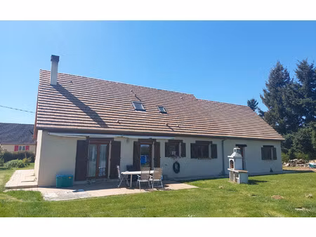 location maison  155.79 m² t-6 à beaubray  1 050 €