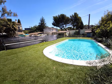 orgon - duplex t5 avec terrasse  piscine et jardin indépendant