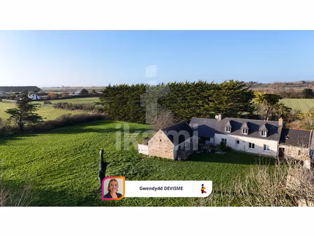 longère en pierres avec gîte indépendant à proximité de la p