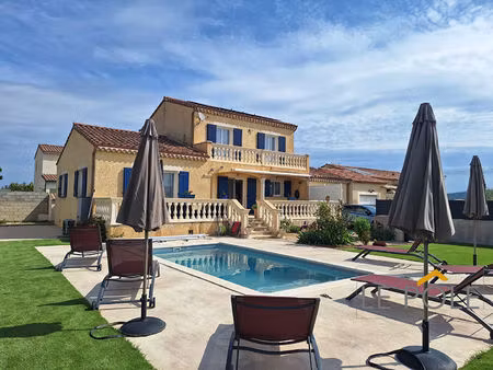 maison pierrelatte -4 chambres-136 m2 habitables- piscine