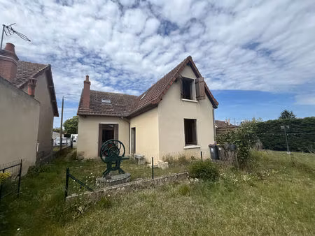 maison sancoins 5 pièce(s) 112 m2