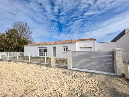 maison 4 pièces - 104 m²