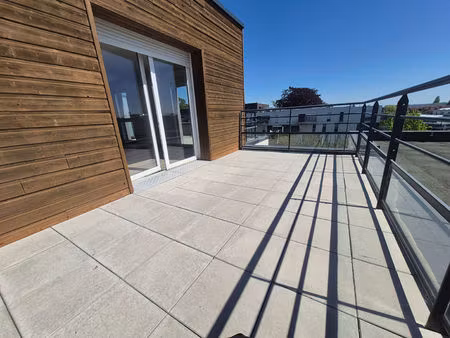 appartement haubourdin 2 chambres  double terrasse  parking privatif.
