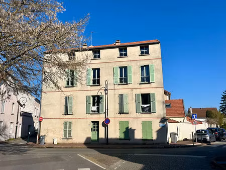 appartement le mesnil le roi 2 pièce(s) 48.56 m2 - église