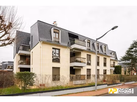 appartement - rez de jardin - petit parc - terrasse