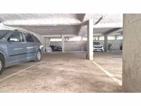 parking souterrain 12m2