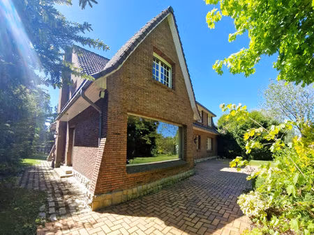 semi plain-pied individuel de 223 m2  5 chambres  garage et