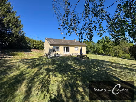 maison d'habitation (vie de plain-pied) sur + de 7000 m2