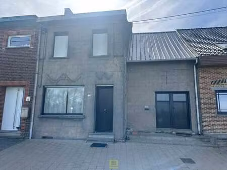 te renoveren woning op rustige ligging met zicht op groen