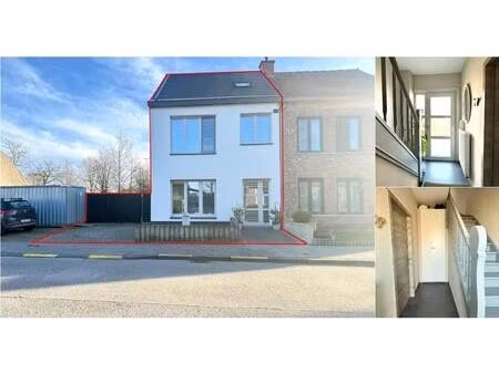 maison à louer à lindenlaan 111 beveren (rbv81322)