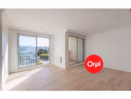appartement saint-priest 100 m² t-5 à vendre  218 000 €