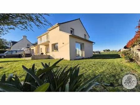 vente maison à lamballe-armor (22400) : à vendre / 169m² lamballe-armor