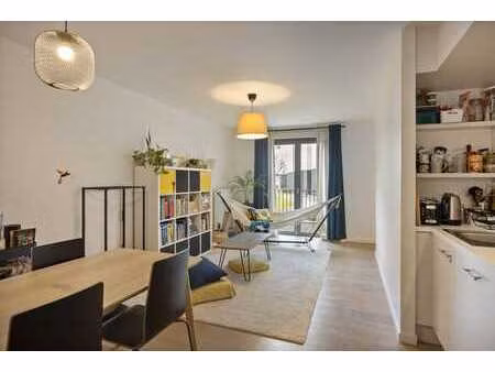 appartement au rez-de-chaussée à vendre avec 2 terrasses à l