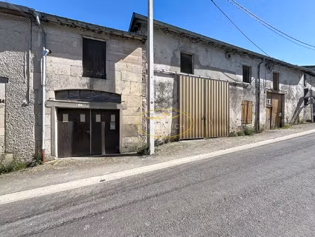 maison de village avec granges a rénover